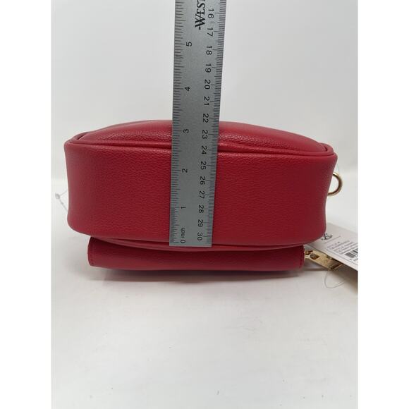 CXL by Christian Lacroix Eve Pebble Camera w Detachable Mini Zip Red Retail $88 - Picture 13 of 13